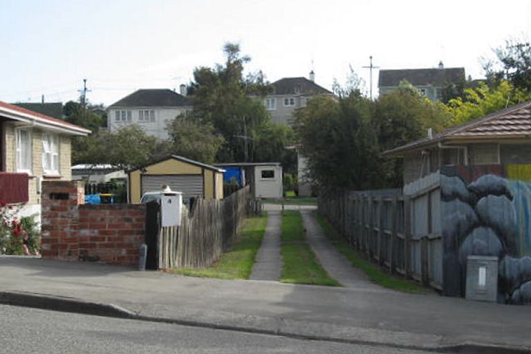 Photo of property in 4 Clyde Carr Crescent, Waimataitai, Timaru, 7910