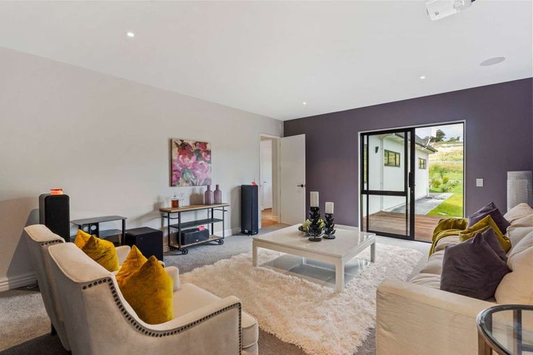 Photo of property in 91 Spur Road, Stillwater, Silverdale, 0993