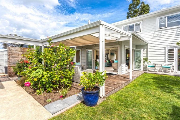 Photo of property in 107 Riverview Road, Whangamata, 3620