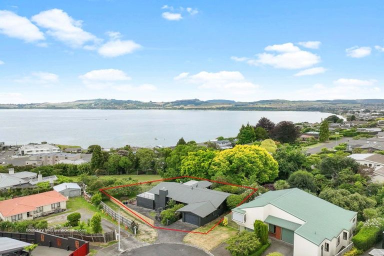 Photo of property in 2 Birch Street, Hilltop, Taupo, 3330