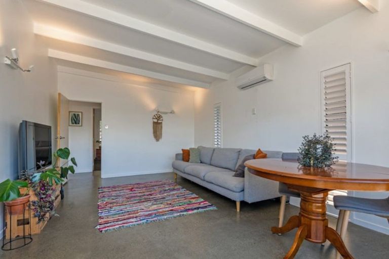 Photo of property in 893b Main Street, Roslyn, Palmerston North, 4414