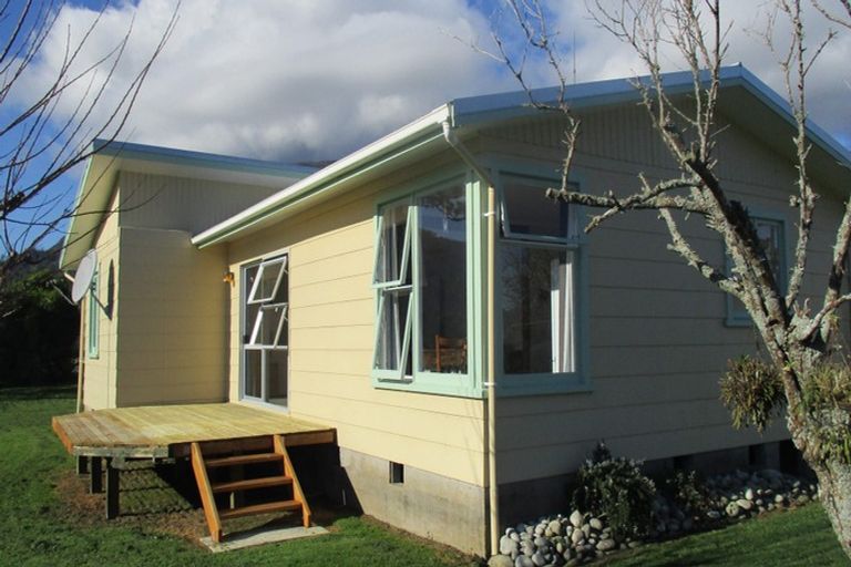 Photo of property in 543 Umere Road, Karamea, 7893