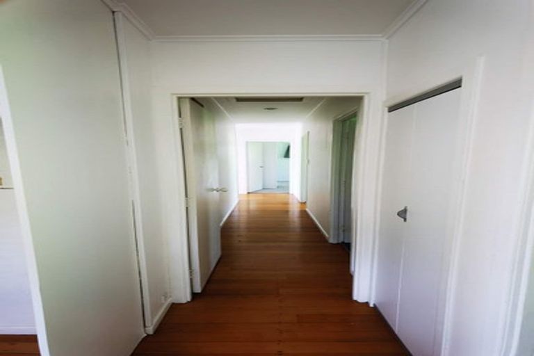 Photo of property in 37 Rosalind Road, Glenfield, Auckland, 0629