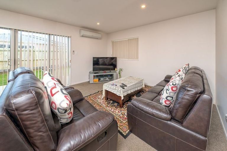 Photo of property in 53 Arion Road, Takanini, 2112