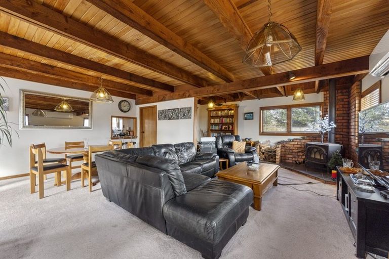 Photo of property in 12 Ngapotiki Street, Paraparaumu Beach, Paraparaumu, 5032