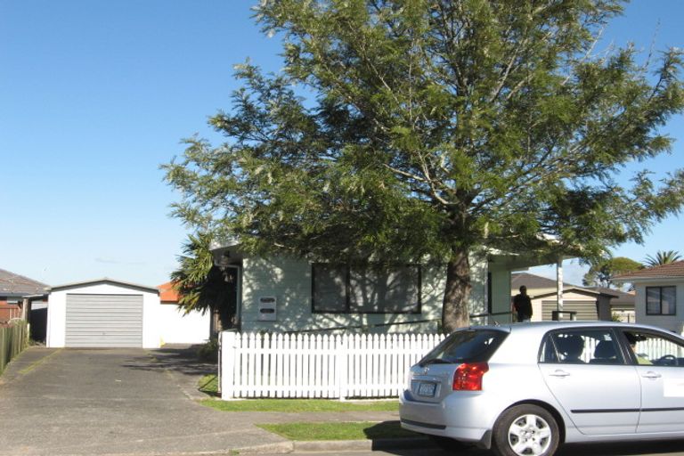 Photo of property in 9 Elsie Morton Place, Papakura, 2110