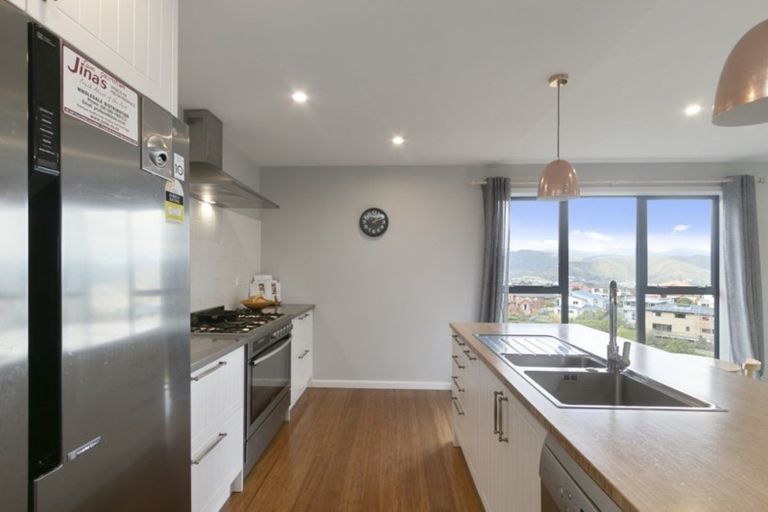 Photo of property in 185 Park Road, Belmont, Lower Hutt, 5010