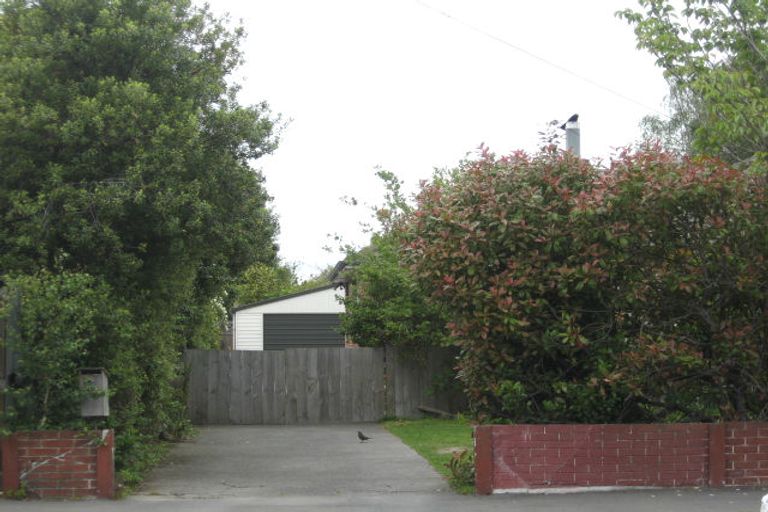 Photo of property in 5 Liverton Crescent, Bishopdale, Christchurch, 8053