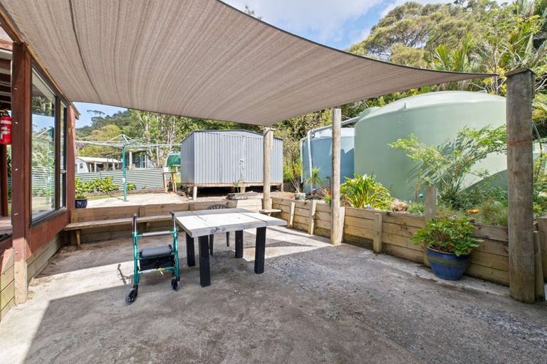 Photo of property in 20 Puriri Place, Tuateawa, Coromandel, 3583