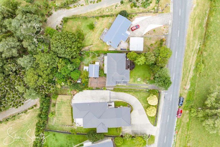 Photo of property in 45 Gorge Road, Maungaturoto, 0520