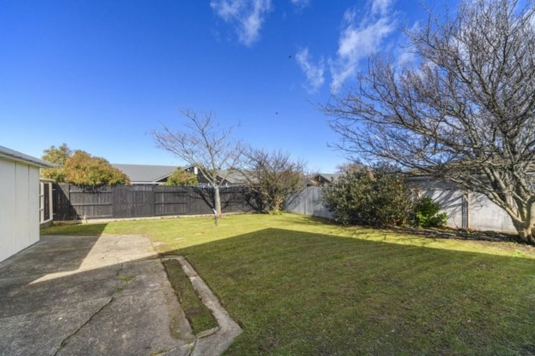 Photo of property in 20 Newhaven Place, Roslyn, Palmerston North, 4414