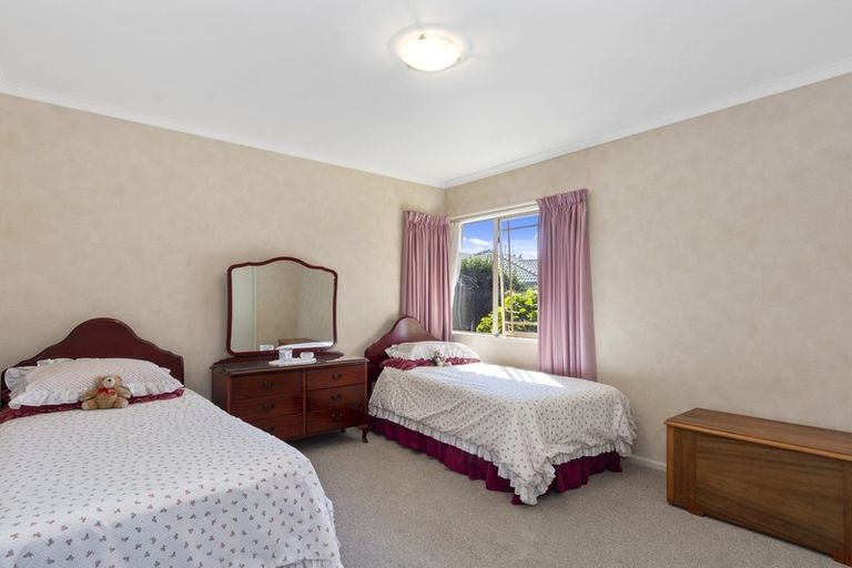 Photo of property in 28 Plateau Heights, Mount Maunganui, 3116