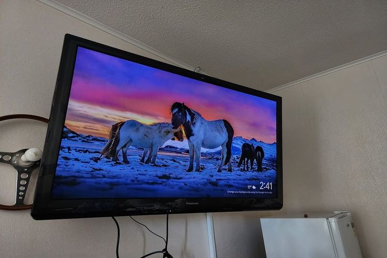 Photo of property in 4a Ngahina Street, Paraparaumu, 5032