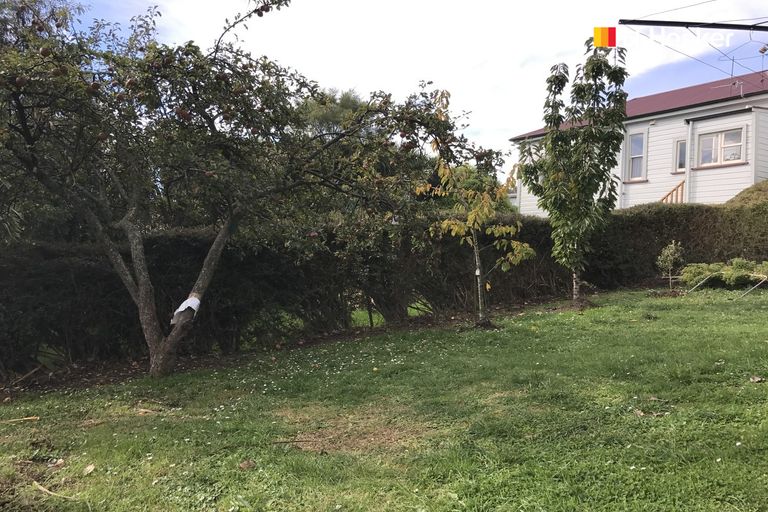 Photo of property in 11 Walton Street, Kaikorai, Dunedin, 9010
