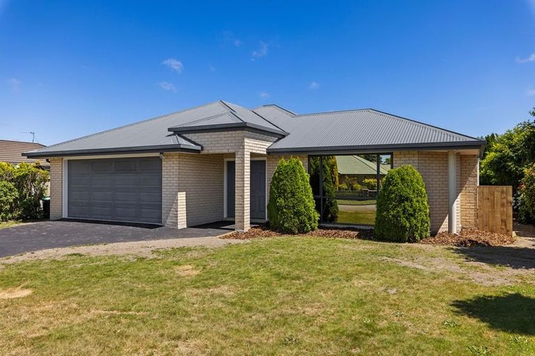 Photo of property in 11 Rushmore Drive, Belfast, Christchurch, 8051