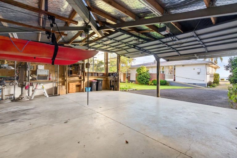 Photo of property in 102 Harbour Drive, Otumoetai, Tauranga, 3110