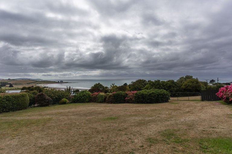 Photo of property in 17-19 Spiers Street, Kakanui, Oamaru, 9495
