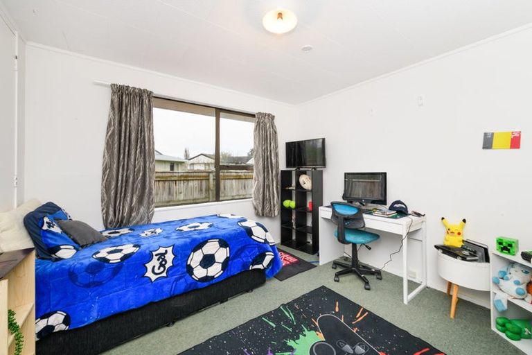 Photo of property in 4 Grant Place, Awapuni, Palmerston North, 4412