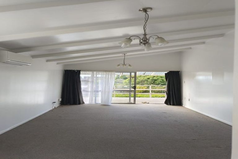 Photo of property in 1/27 Brandon Road, Glen Eden, Auckland, 0602