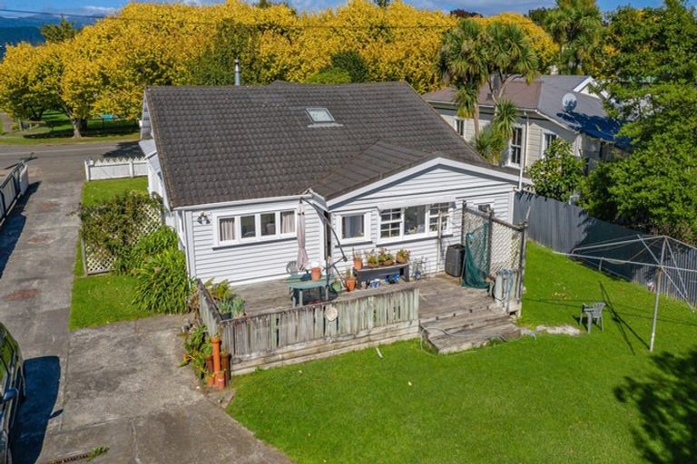 Photo of property in 151 Cambridge Street, Levin, 5510