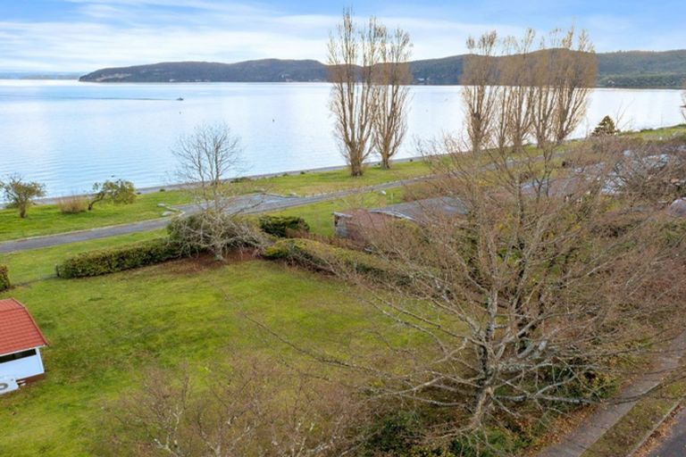 Photo of property in 11 Keitha Place, Kinloch, Taupo, 3377