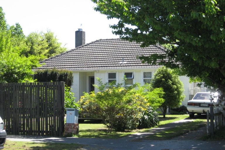 Photo of property in 30 Attlee Crescent, Bryndwr, Christchurch, 8053