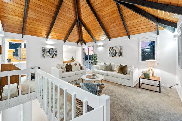 Photo of property in 2a Hauraki Road, Hauraki, Auckland, 0622