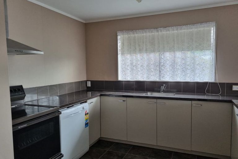 Photo of property in 39c Tobin Street, Pukekohe, 2120