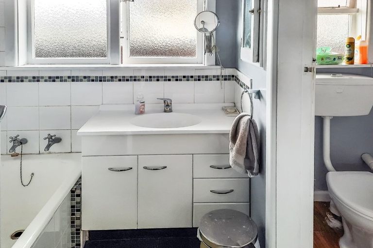 Photo of property in 3 Kellys Road, Mairehau, Christchurch, 8052