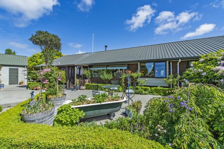 Photo of property in 15 Broad Street, Southbridge, 7602