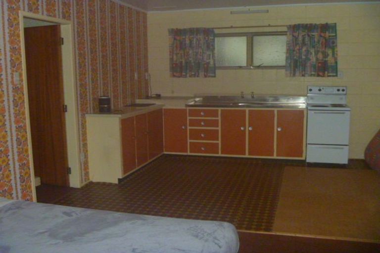 Photo of property in 10 Panorama Avenue, Ferry Landing, Whitianga, 3591