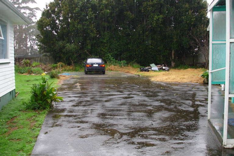 Photo of property in 5a Glen Norman Avenue, Henderson, Auckland, 0610