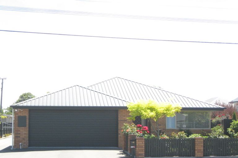 Photo of property in 115 Somerfield Street, Somerfield, Christchurch, 8024