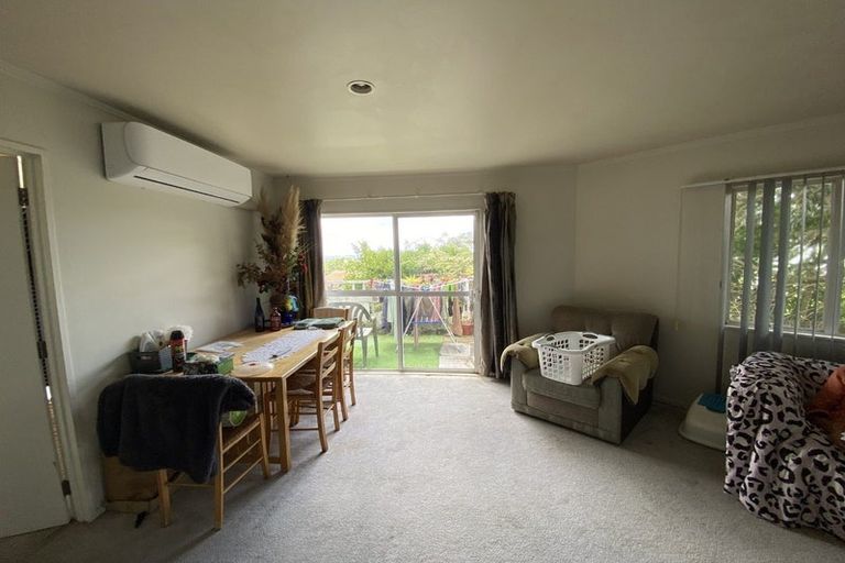 Photo of property in 1/8 Rochas Place, Clover Park, Auckland, 2019