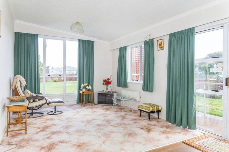 Photo of property in 40 Barraud Street, Dannevirke, 4930