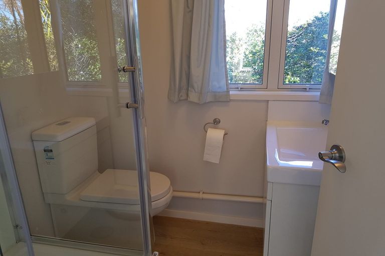 Photo of property in 225 Paremoremo Road, Lucas Heights, Auckland, 0632