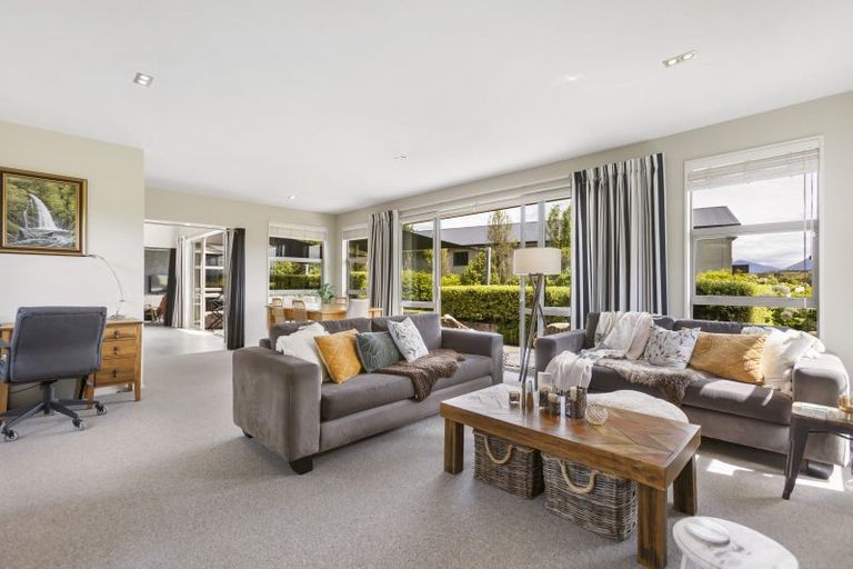 Photo of property in 26 Hardie Place, Albert Town, Wanaka, 9305