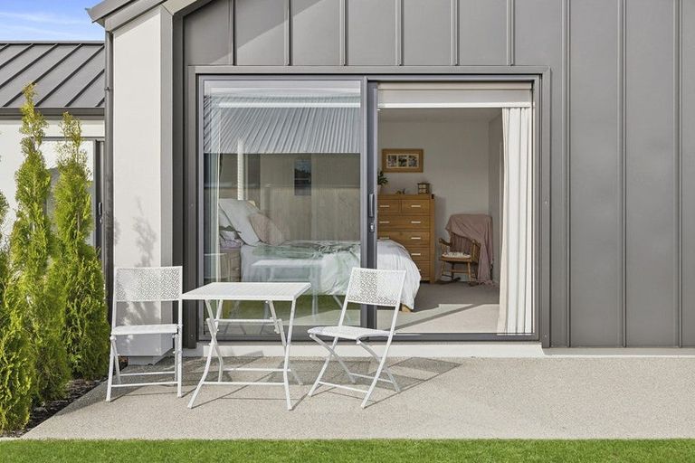 Photo of property in 47 Pounamu Avenue, Albert Town, Wanaka, 9305