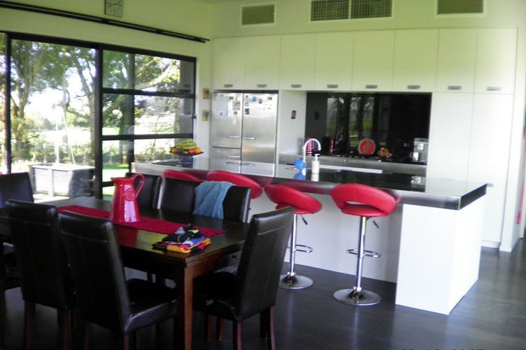 Photo of property in 32 Metcalfe Road, Ngahinapouri, Hamilton, 3290