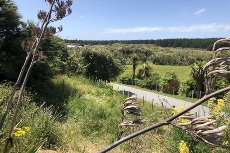 Photo of property in 77 Waitarere Rise Avenue, Waitarere, Levin, 5510