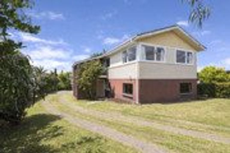 Photo of property in 8 Pooley Street, Pakuranga Heights, Auckland, 2010