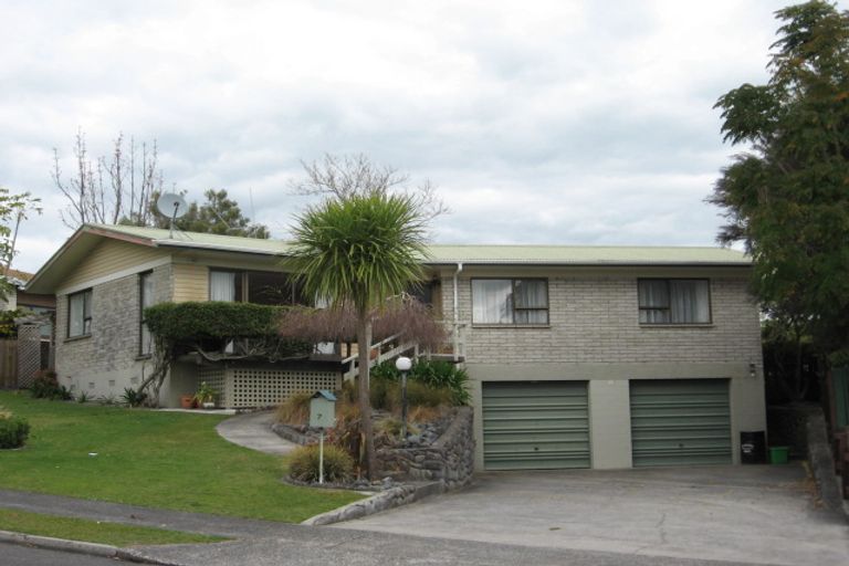 Photo of property in 7 Cumberland Crescent, Welcome Bay, Tauranga, 3112