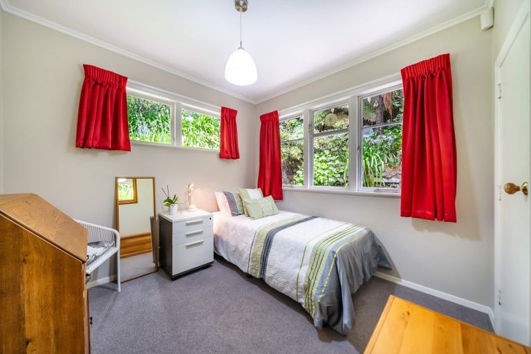 Photo of property in 58 Jocelyn Crescent, Pinehaven, Upper Hutt, 5019