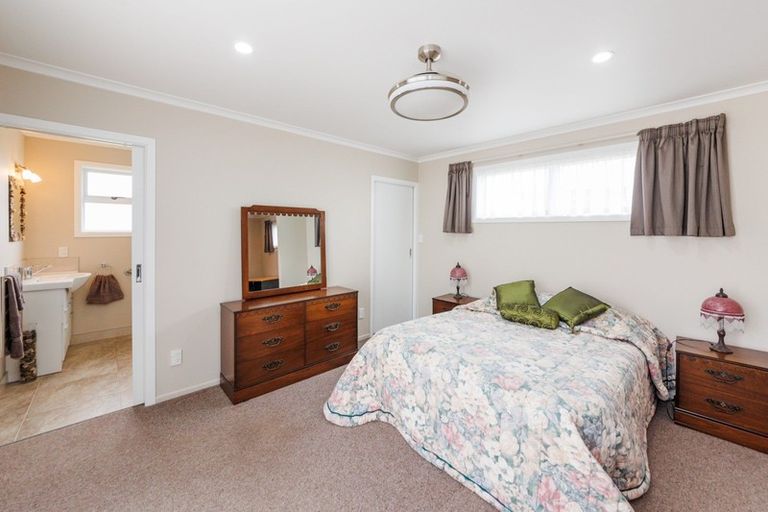 Photo of property in 4 Macmillan Place, Feilding, 4702