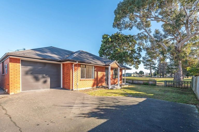 Photo of property in 213b Wainoni Road, Avondale, Christchurch, 8061