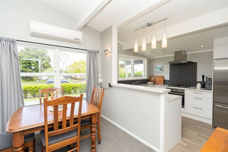 Photo of property in 26 Cecil Street, St Andrews, Hamilton, 3200