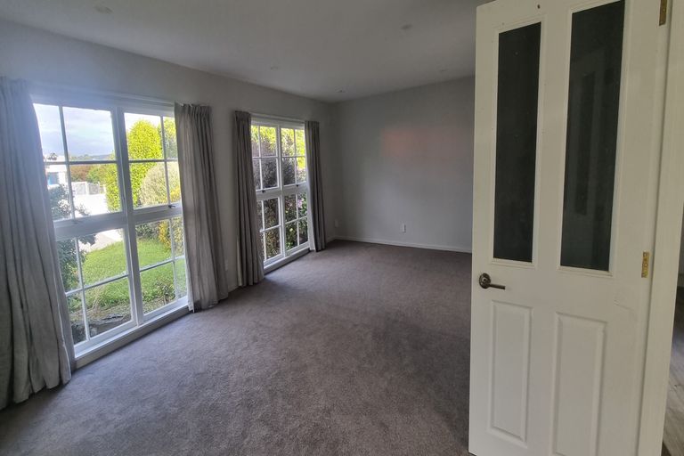 Photo of property in 412 Halswell Road, Halswell, Christchurch, 8025