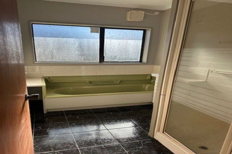 Photo of property in 69 Te Moana Road, Waikanae Beach, Waikanae, 5036