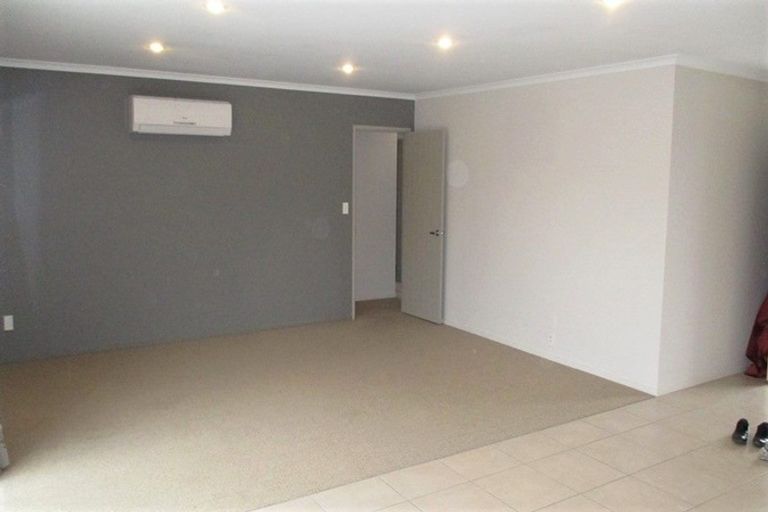 Photo of property in 12 Piwakawaka Court, Rototuna North, Hamilton, 3210