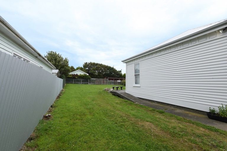 Photo of property in 27 Collingwood Street, Strathern, Invercargill, 9812